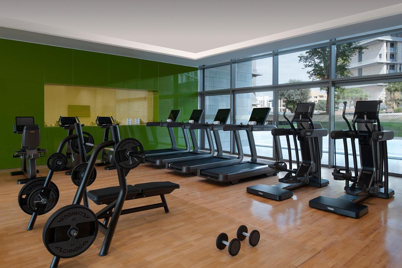 Banyan Tree Doha At La Cigale Mushaireb Екстер'єр фото The gym at the hotel