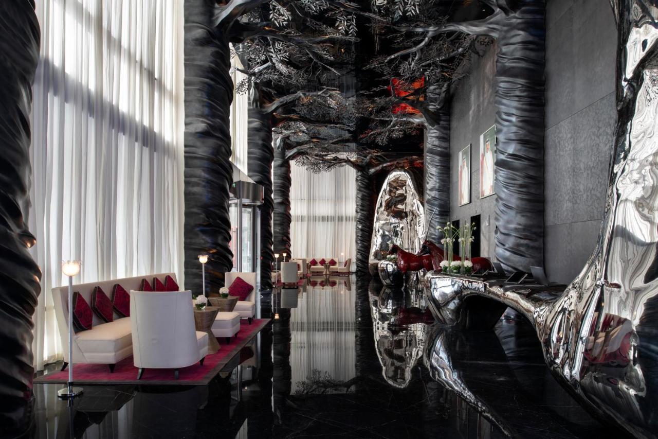 Banyan Tree Doha At La Cigale Mushaireb Екстер'єр фото The lobby of the hotel