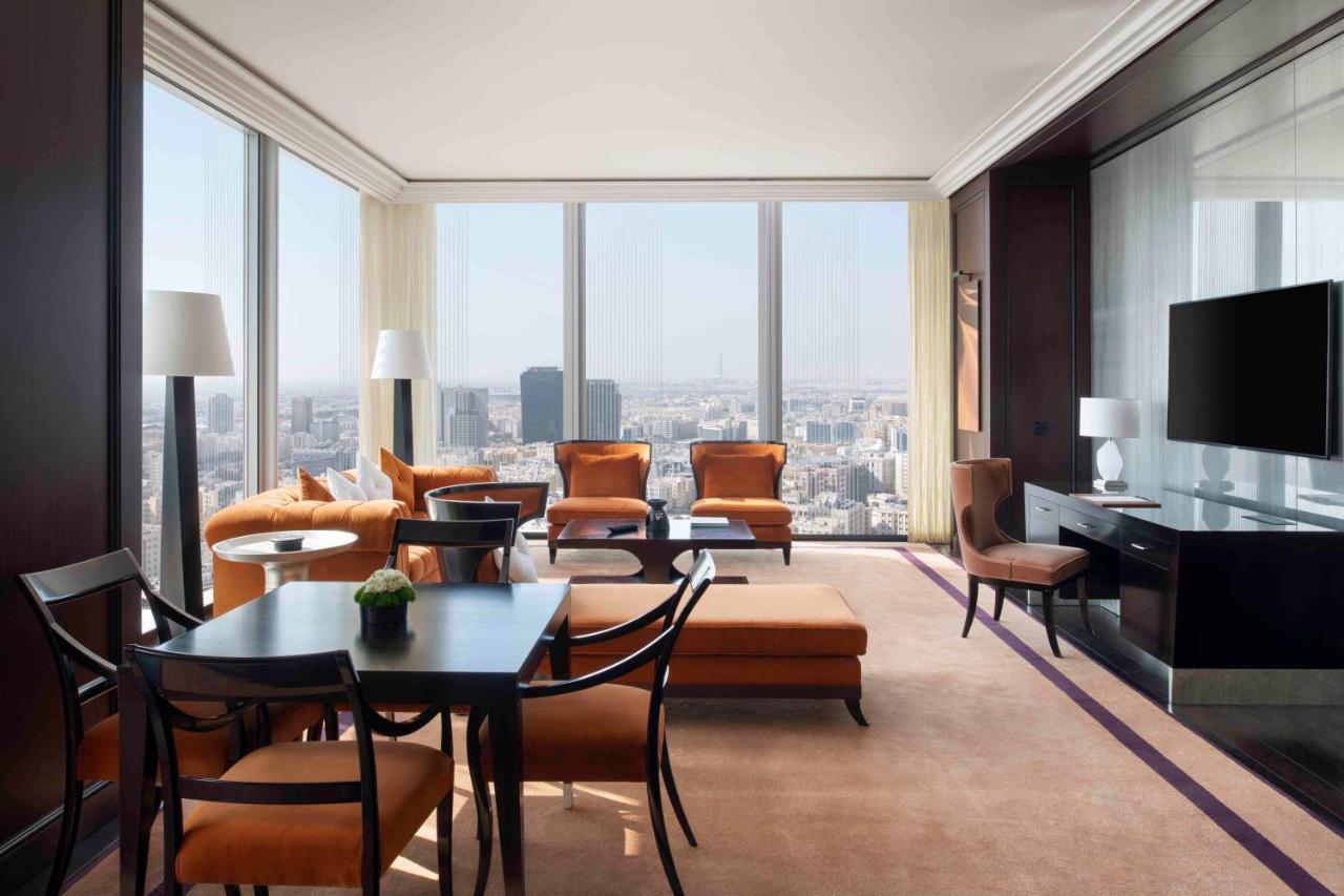 Banyan Tree Doha At La Cigale Mushaireb Екстер'єр фото A suite at the hotel