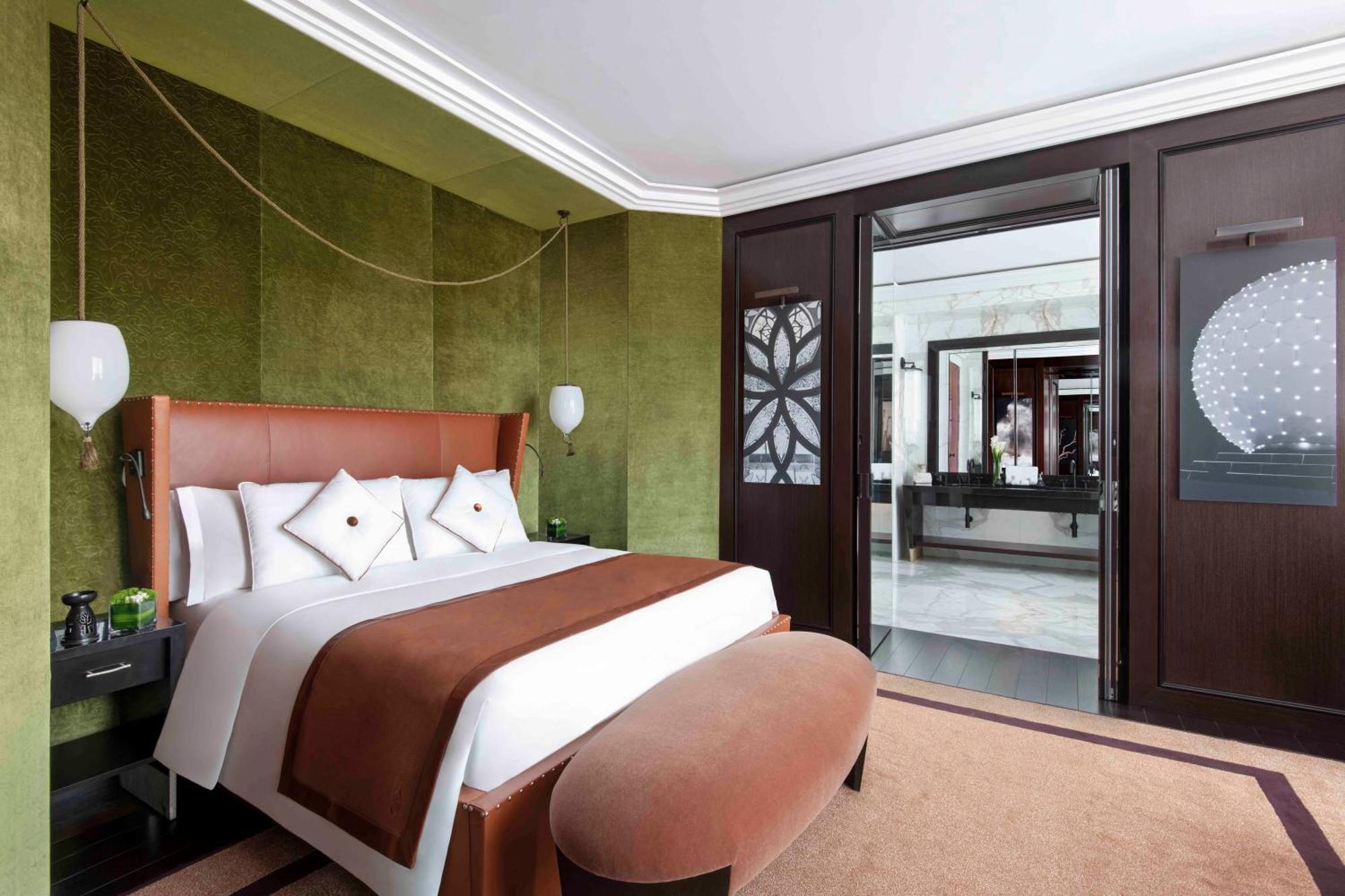 Banyan Tree Doha At La Cigale Mushaireb Екстер'єр фото A bedroom at the Mandarin Oriental, London