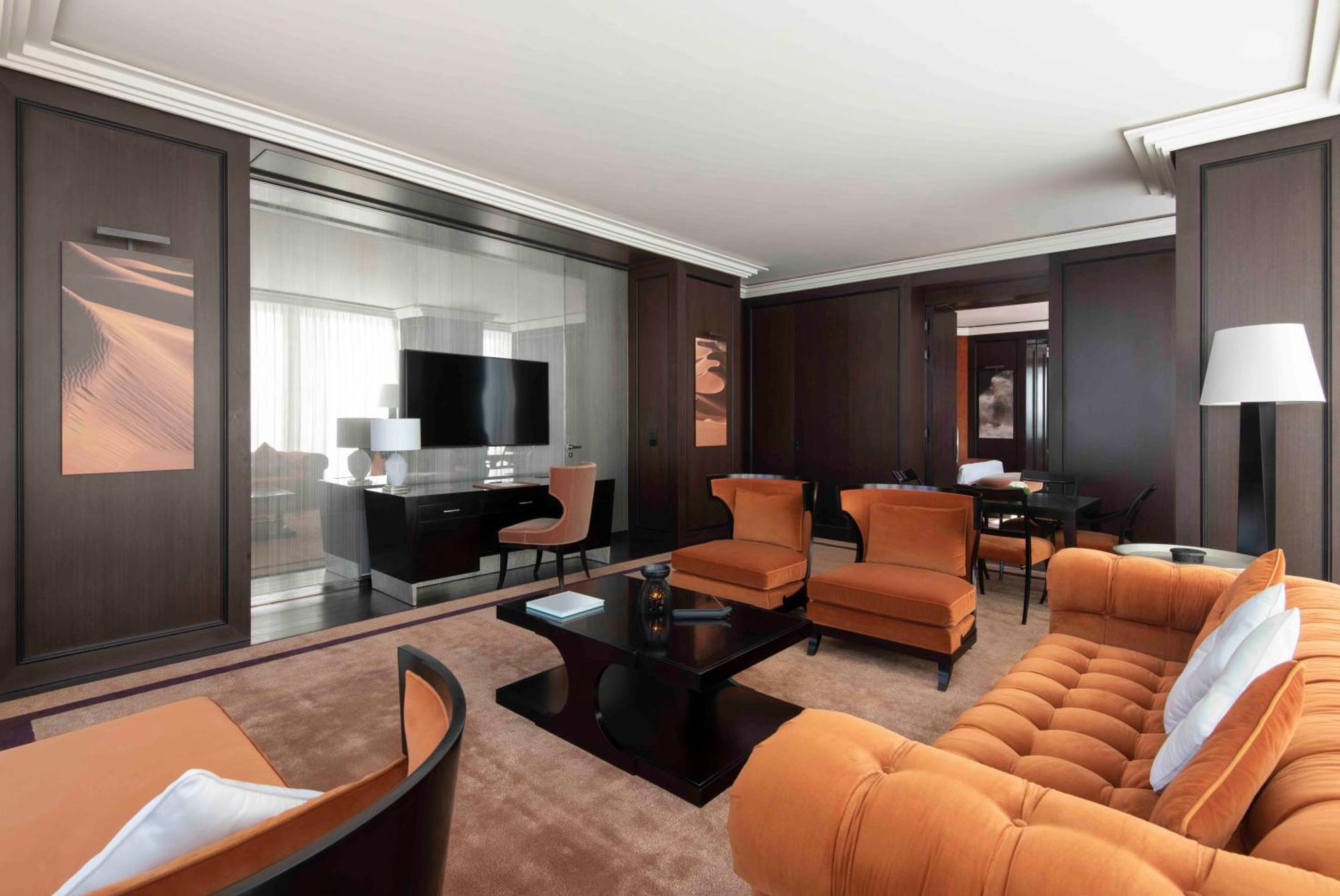 Banyan Tree Doha At La Cigale Mushaireb Екстер'єр фото A suite at the Mandarin Oriental, Paris