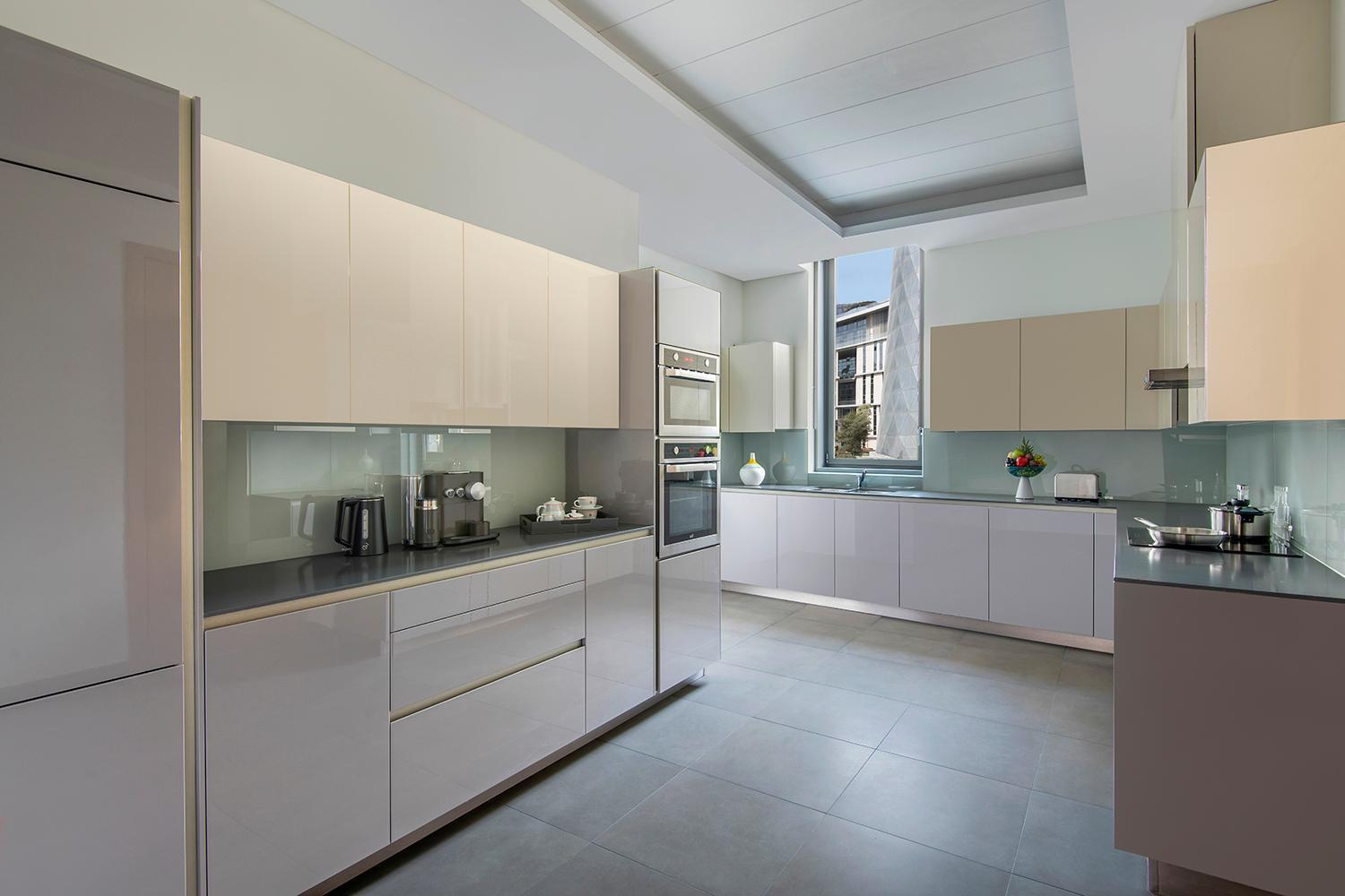 Banyan Tree Doha At La Cigale Mushaireb Номер фото A modern kitchen